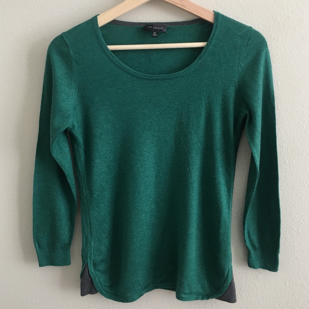 The Limited 3/4 sleeve scoop neck sweater — green